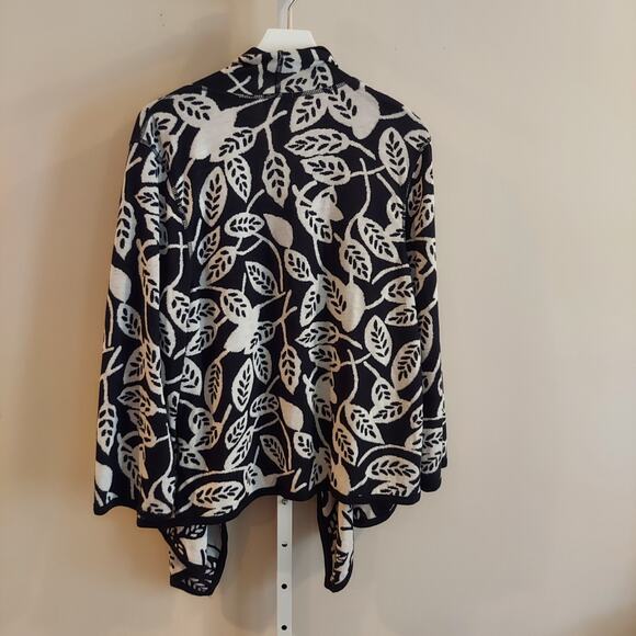 Open Front Cardigan Women XL Plack White Bold Graphic Leaf Print Artsy Cozy - Picture 4 of 5